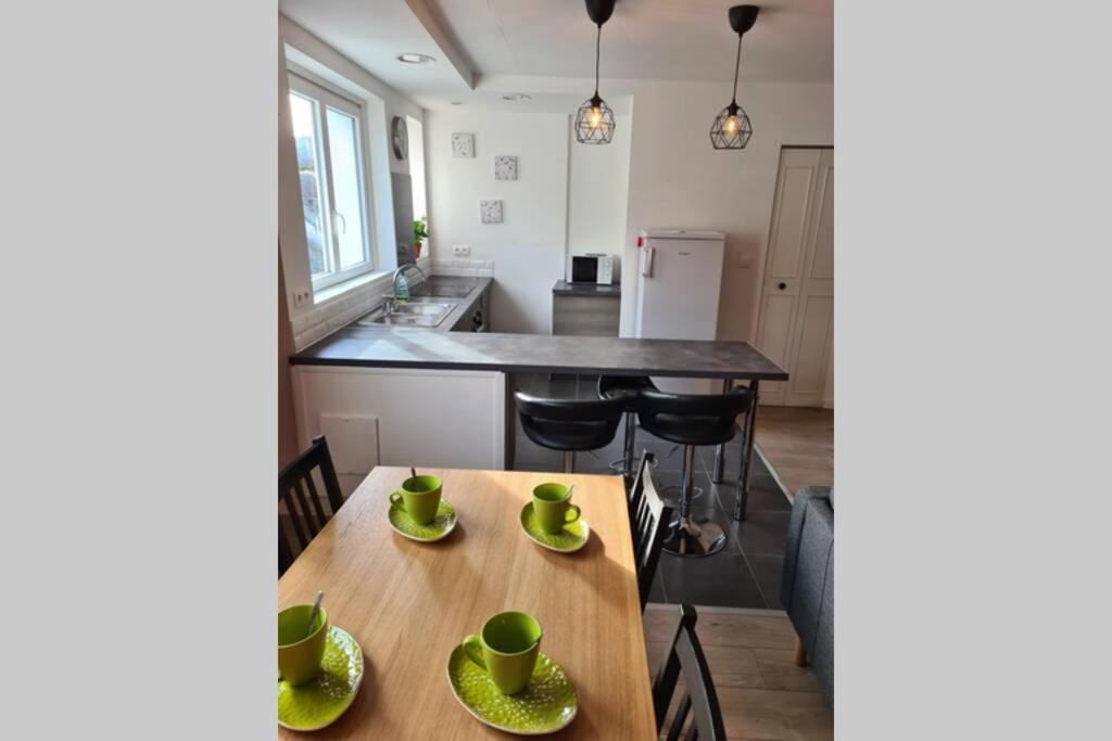 Appartement Duplex The Lighthouse Chateaulin Exterior photo